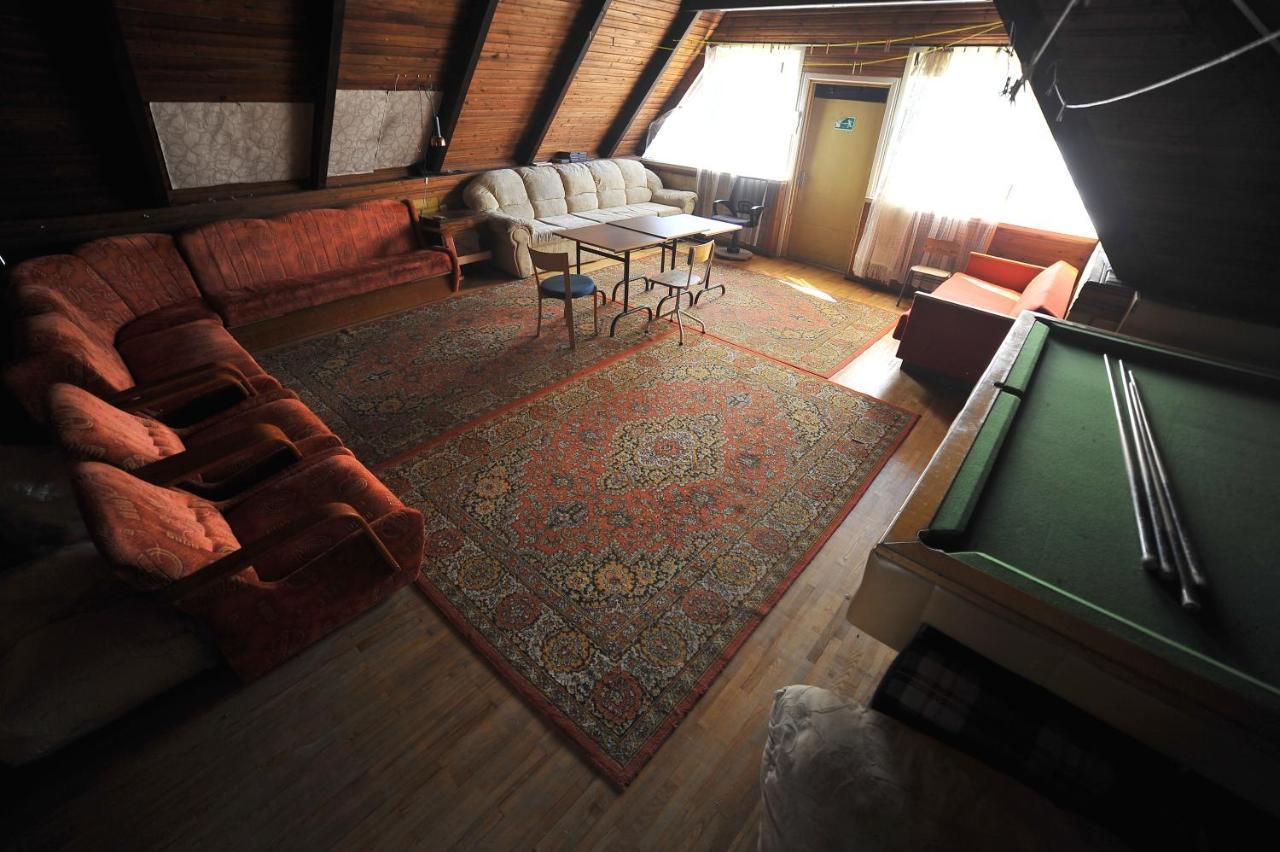 Ostello Nostalgija Pervalkoje Neringa Esterno foto